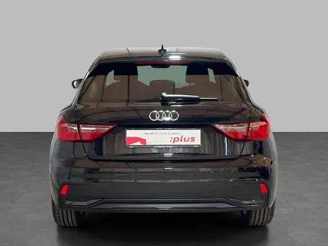 Usata Audi A1 Sportback Business 116 CV (85 kW) 2025 Nero mito metallizzato Utilitaria