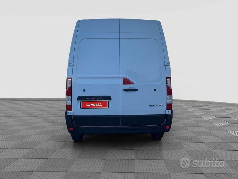 Usata Renault Master 135 CV (99 kW) 2022 Bianco Monovolume