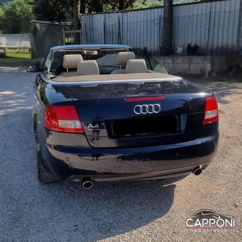 Usata Audi A4 Cabriolet 163 CV (119 kW) 2003 Blu Cabrio