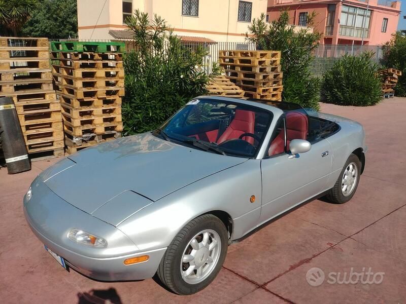 Usata Mazda MX5 116 CV (85 kW) 1991 Argento Cabrio