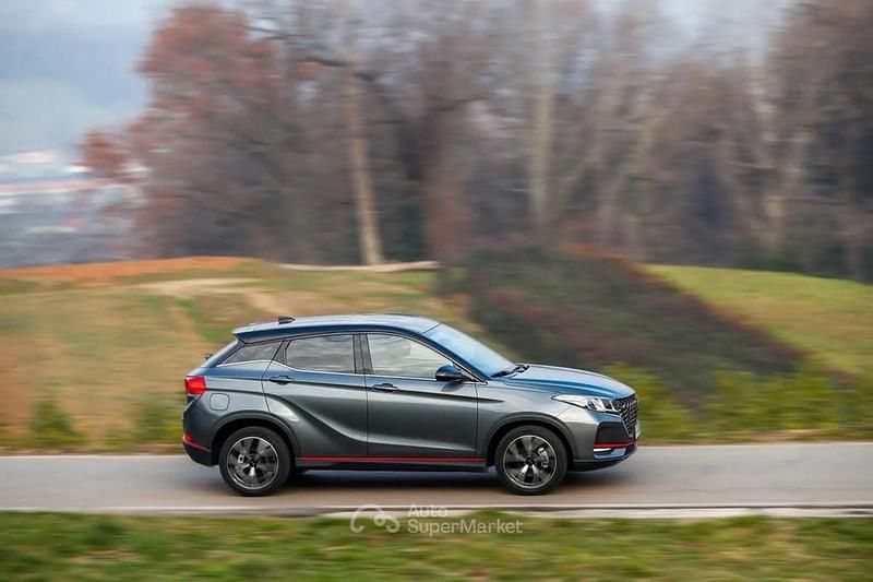 Nuova Cirelli 2 95 CV (69 kW) 2025 Nero SUV