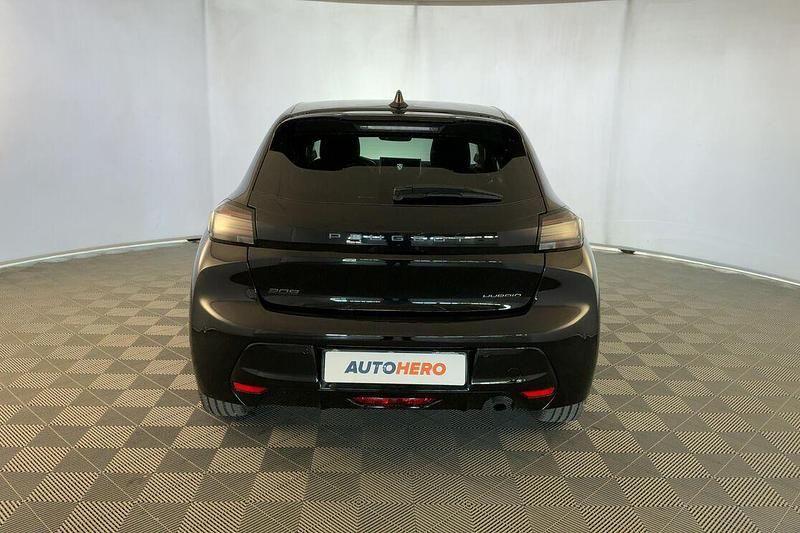 Usata Peugeot 208 Allure 101 CV (74 kW) 2025 Nero Utilitaria