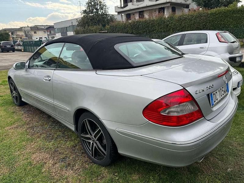 Usata Mercedes CLK200 Elegance 163 CV (119 kW) 2005 Other Cabrio
