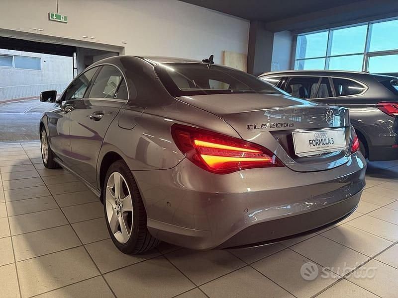 Usata Mercedes CLA200 Executive 136 CV (100 kW) 2019 Grigio Berlina