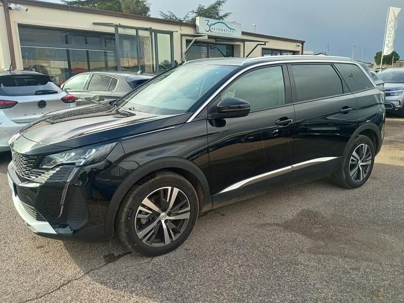 Usata Peugeot 5008 Active 131 CV (96 kW) 2024 Nero Monovolume