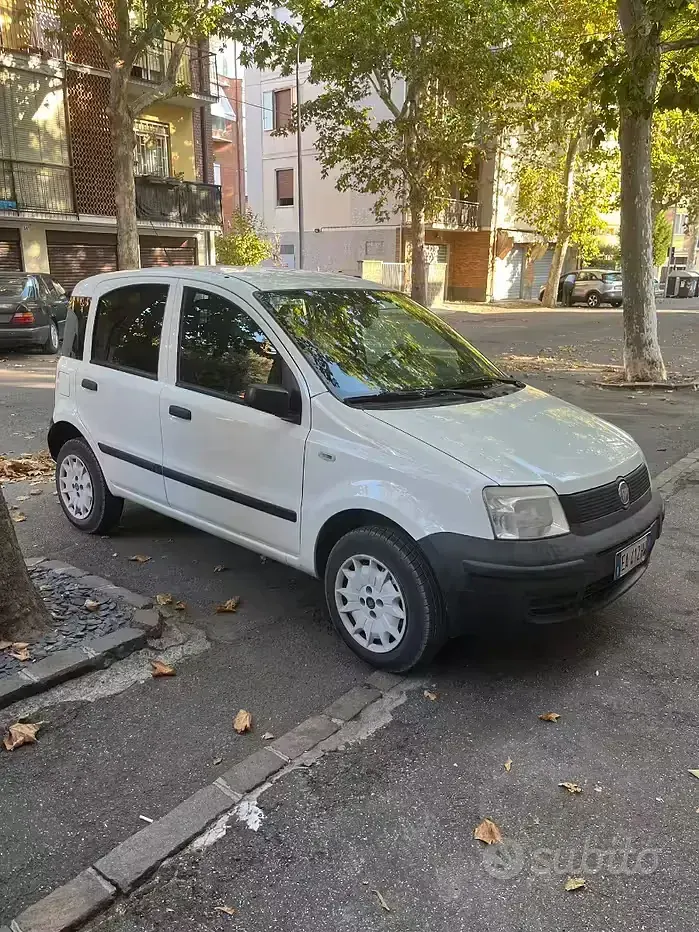 Usata Fiat Panda 60 CV (44 kW) 2010 Utilitaria