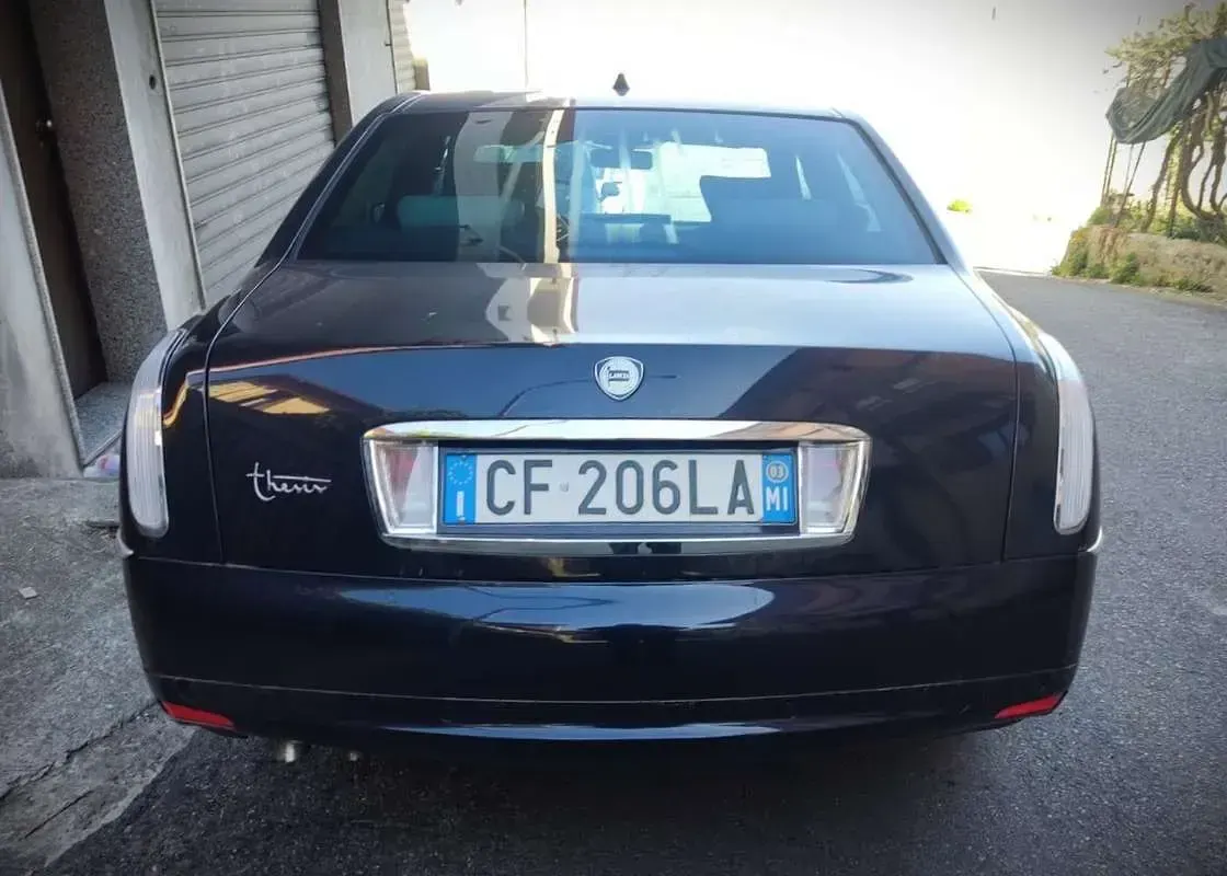 Usata Lancia Thesis 215 CV (158 kW) 2003 Blu/azzurro Berlina