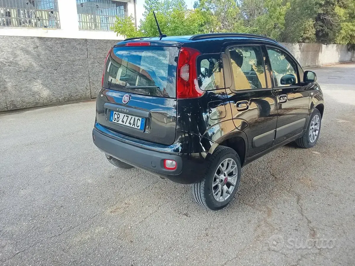 Usata Fiat Panda 85 CV (62 kW) 2020 Utilitaria