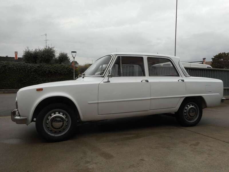 Usata Alfa Romeo Giulia 1300 Ti 84 CV (61 kW) 1969 Bianco Berlina