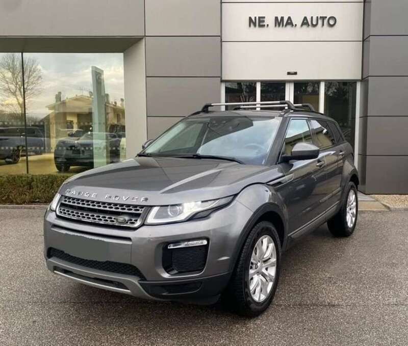 Grigio Usata 2017 Land Rover Range Rover evoque SE SUV | 13.500 € (Buon prezzo) - Immagine 1/4