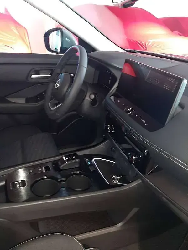 Usata Nissan X-Trail N-Connecta 158 CV (116 kW) 2024 Grigio SUV