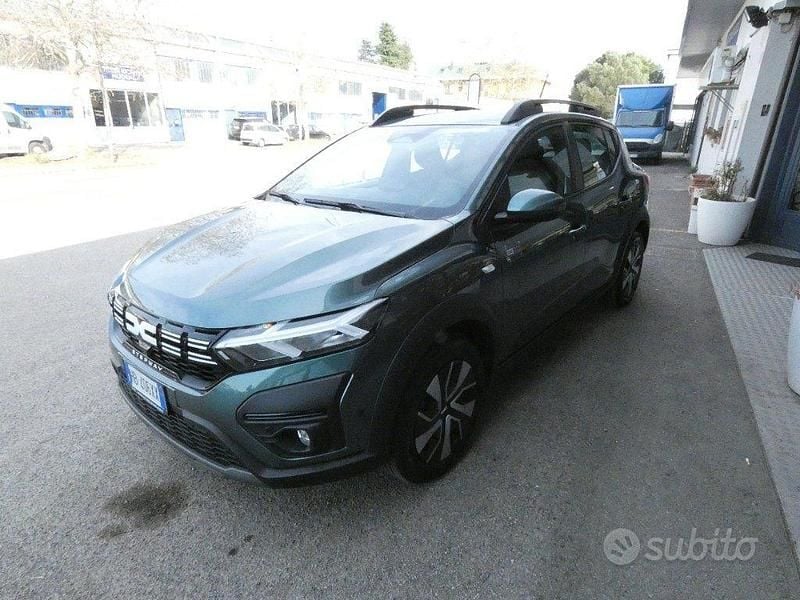 Nuova Dacia Sandero Expression 91 CV (66 kW) 2025 Verde Berlina