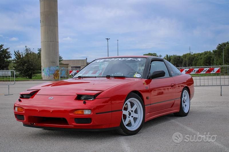 Usata Nissan 200 SX S 171 CV (125 kW) 1994 Rosso Coupé