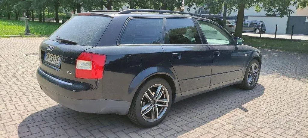 Usata Audi A4 131 CV (96 kW) 2004 Blu/azzurro Station wagon