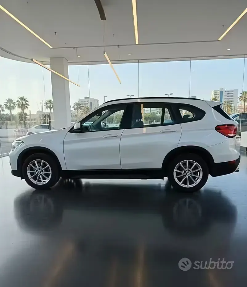 Usata BMW X1 Advantage 150 CV (110 kW) 2021 Bianco SUV