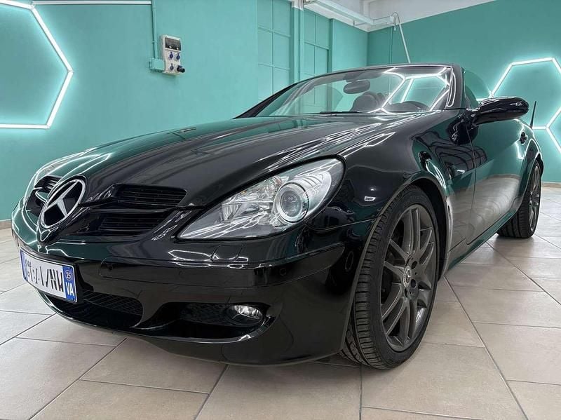Usata Mercedes SLK200 163 CV (119 kW) 2008 Nero Cabrio