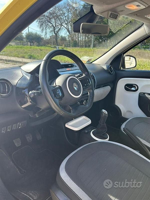 Usata Renault Twingo 75 CV (55 kW) 2015 Utilitaria