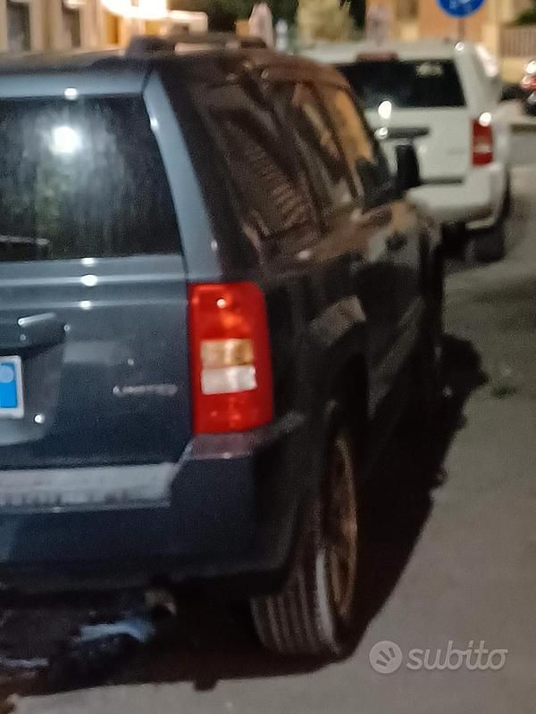 Usata Jeep Patriot 140 CV (102 kW) 2008 Blu SUV