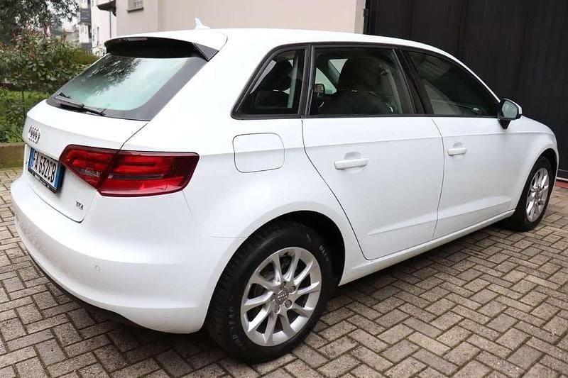 Usata Audi A3 Ambition 110 CV (80 kW) 2015 Bianco Berlina