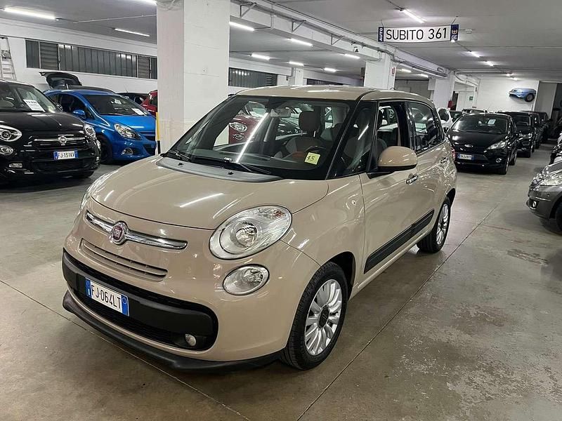Usata Fiat 500L Lounge 95 CV (69 kW) 2017 Beige Monovolume