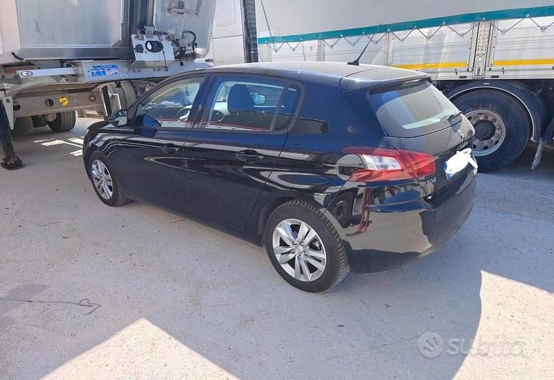 Usata Peugeot 308 Allure 2017 Nero Berlina