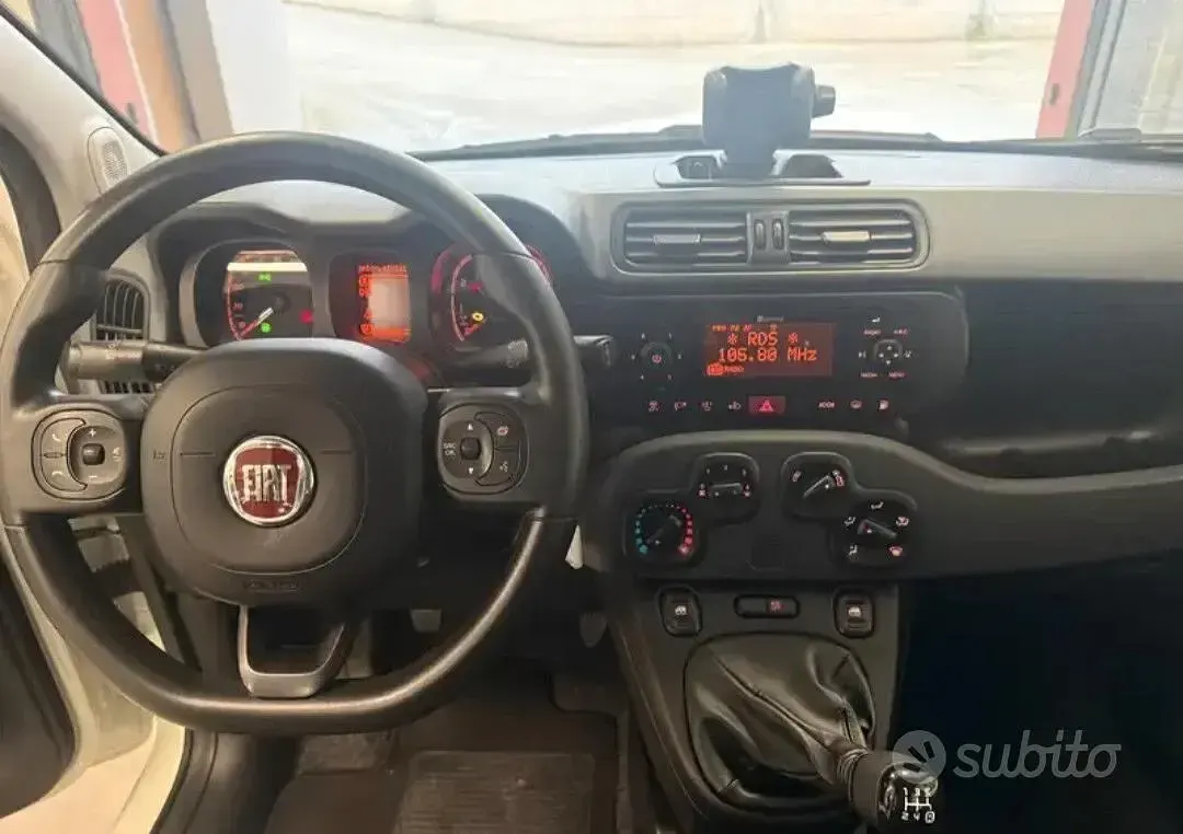 Usata Fiat Panda 69 CV (50 kW) 2018 Bianco Utilitaria