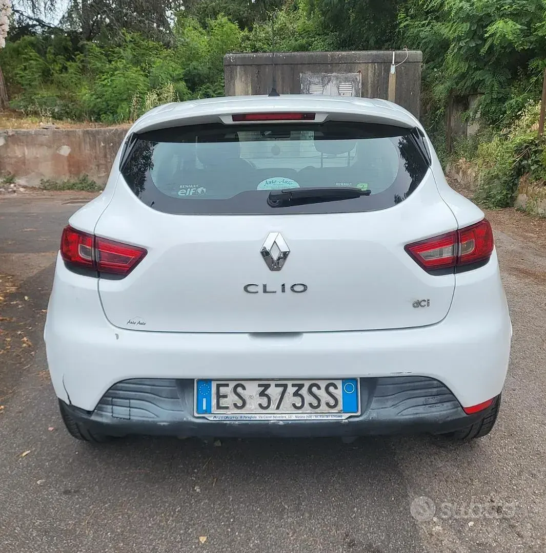 Usata Renault Clio 75 CV (55 kW) 2014 Bianco Utilitaria
