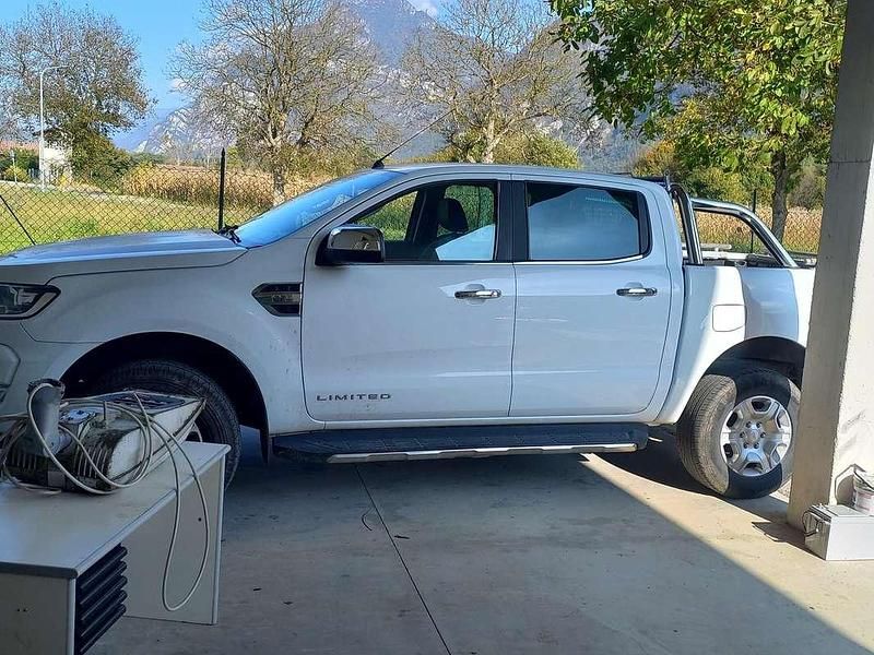 Usata Ford Ranger Limited 165 CV (121 kW) 2019 Bianco Pick-up