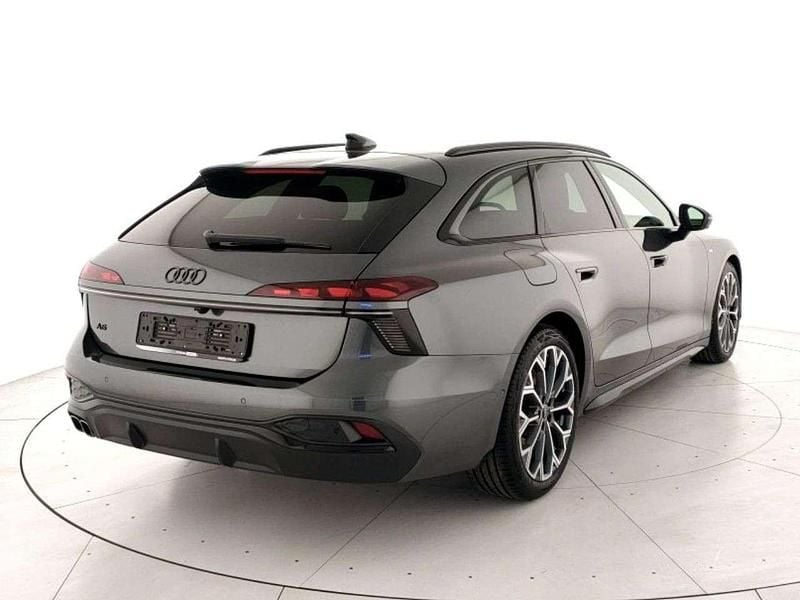 Nuova Audi A6 S-Line 204 CV (150 kW) 2025 Grigio daytona perlato Station wagon