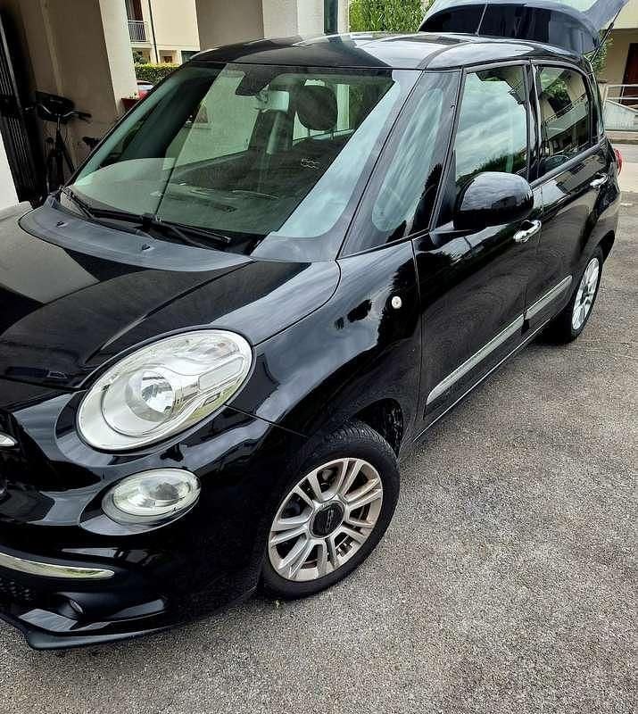 Usata 2017 Fiat 500L Pop Star Monovolume | 8300 € (Buon prezzo) - Immagine 1/4