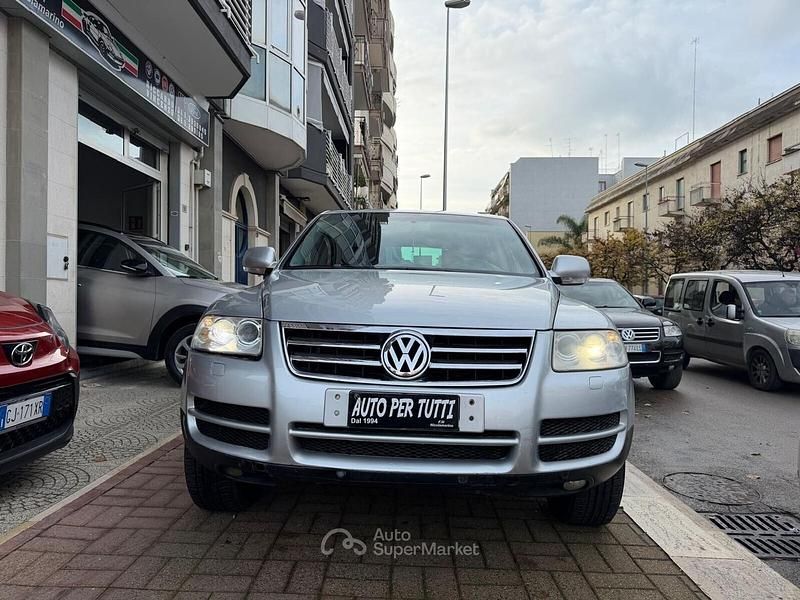 Gray Nuova 2025 VW Touareg R SUV | 6200 € - Immagine 1/4
