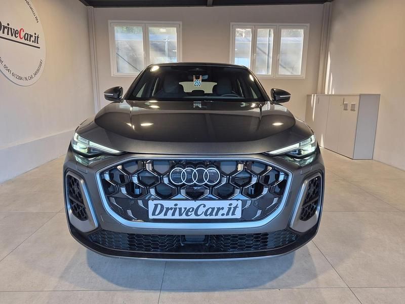 Usata Audi Q5 S-line plus 204 CV (150 kW) 2025 Grigio SUV