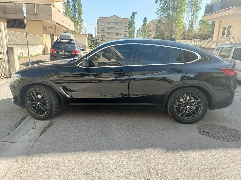 Usata BMW X4 190 CV (139 kW) 2019 Nero SUV