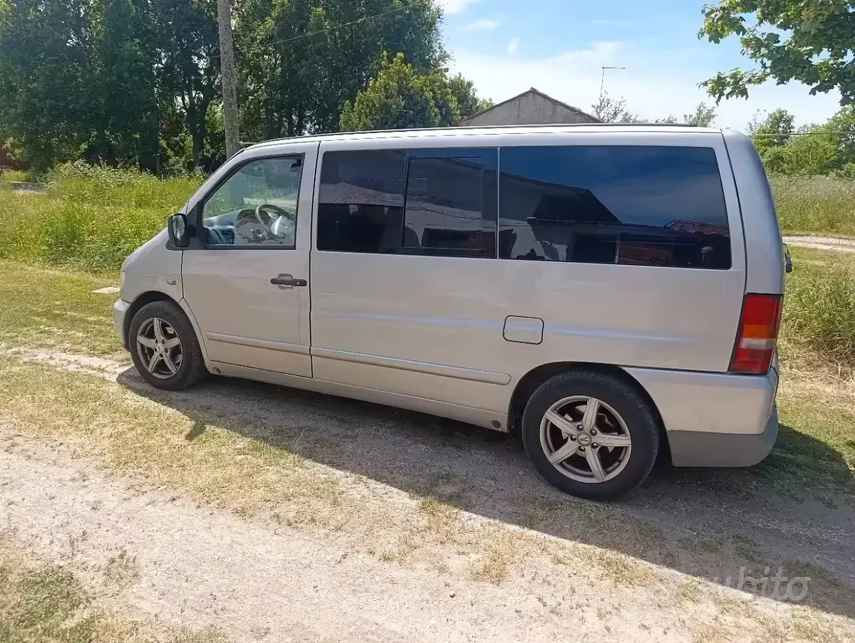 Usata Mercedes Vito 122 CV (89 kW) 2002 Grigio Furgone