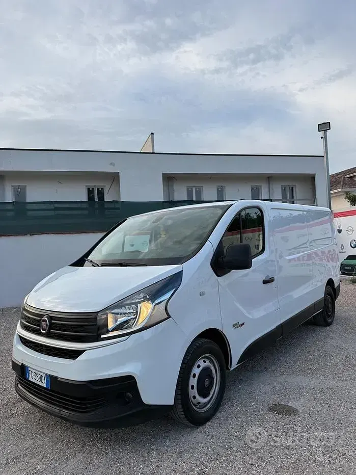 Usata Fiat Talento 120 CV (88 kW) 2016 Bianco Monovolume