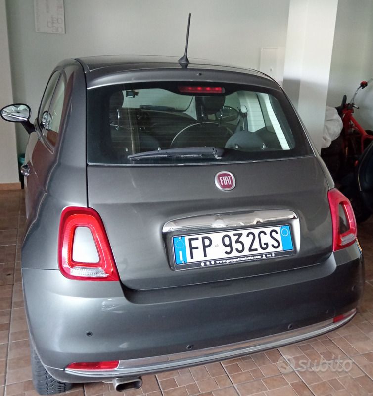 Grigio Usata 2018 Fiat 500 Due volumi | 10.000 € (Buon prezzo) - Immagine 1/4