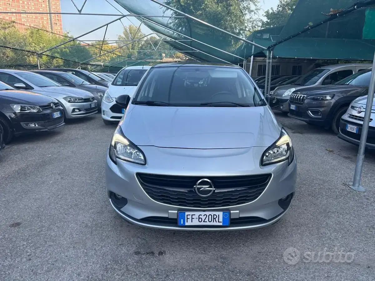 Usata Opel Corsa Cosmo 90 CV (66 kW) 2016 Grigio Utilitaria