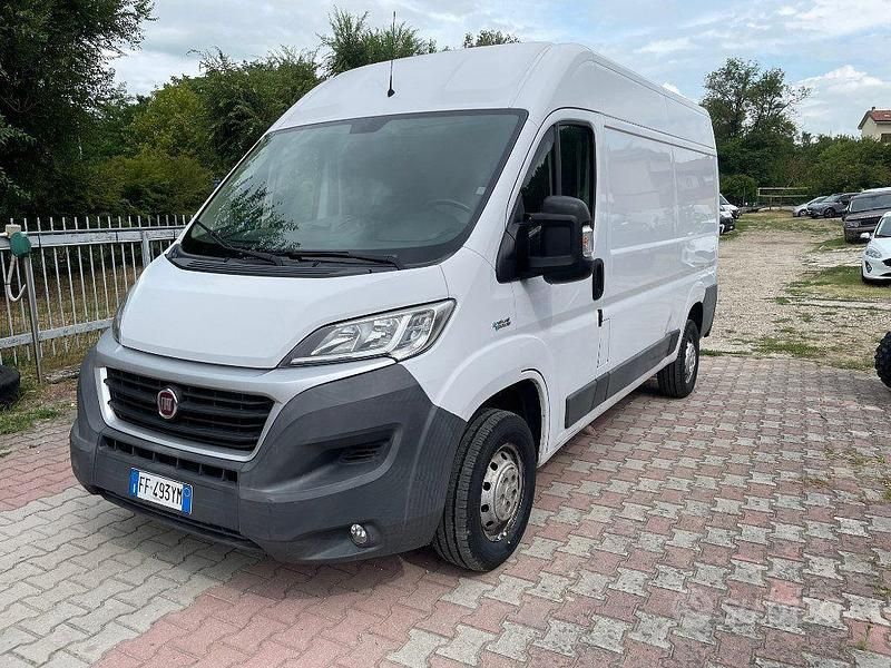 Usata Fiat Ducato 136 CV (100 kW) 2016 Bianco pastello Furgone