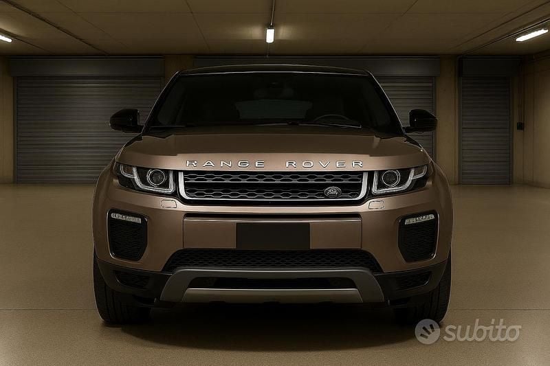 Usata 2016 Land Rover Range Rover evoque SE Dynamic Tre volumi | 14.000 € (Super prezzo) - Immagine 1/4