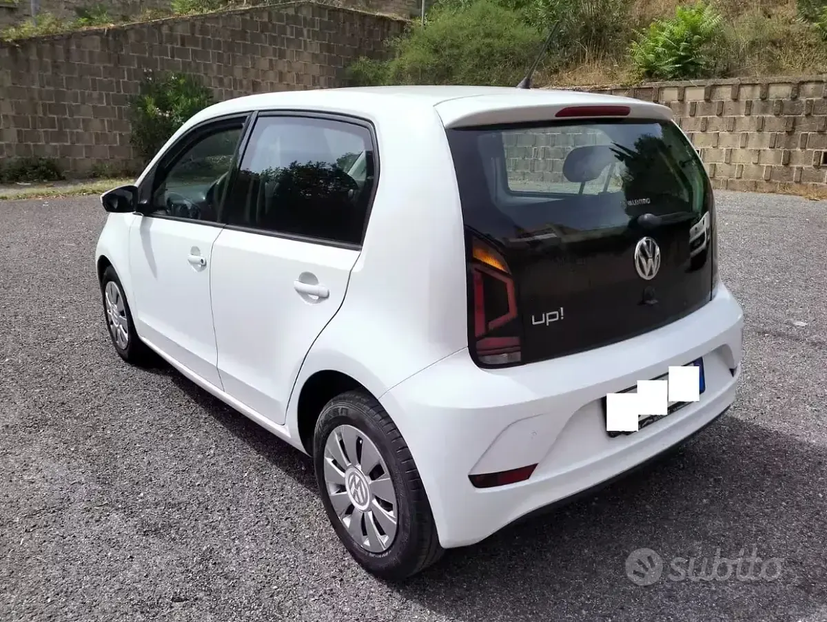 Usata VW up! move up! 75 CV (55 kW) 2017 Bianco Utilitaria