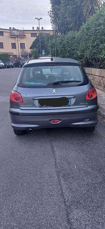 Usata Peugeot 206 68 CV (50 kW) 2006 Berlina