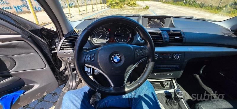 Usata BMW 120 Efficient Dynamics 177 CV (130 kW) 2009 Nero Utilitaria