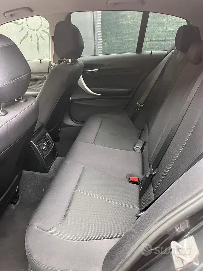 Usado BMW 116 116 HP (85 kW) 2014 Cinzento Citadino