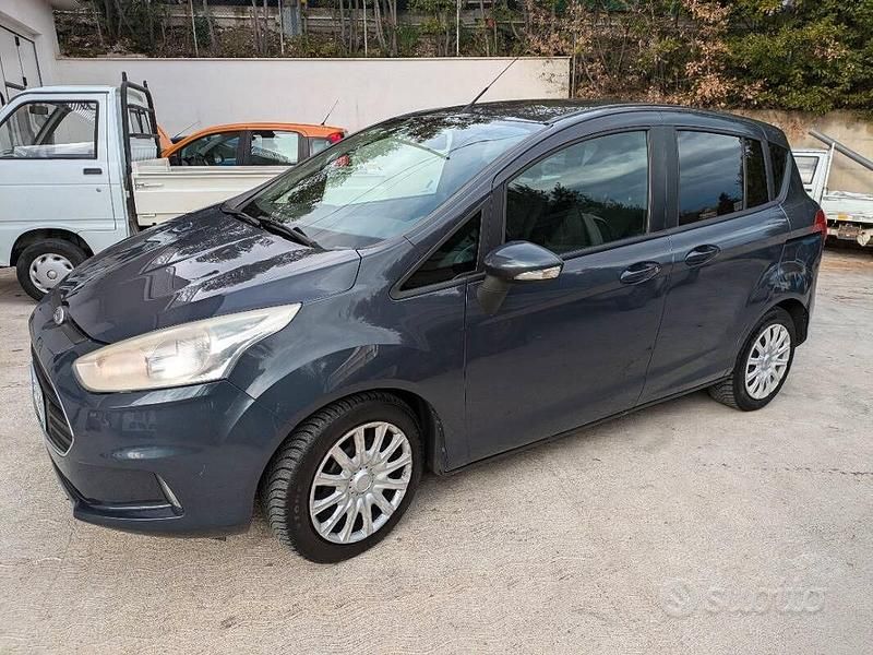 Usata Ford B-MAX Business Edition 90 CV (66 kW) 2013 Monovolume