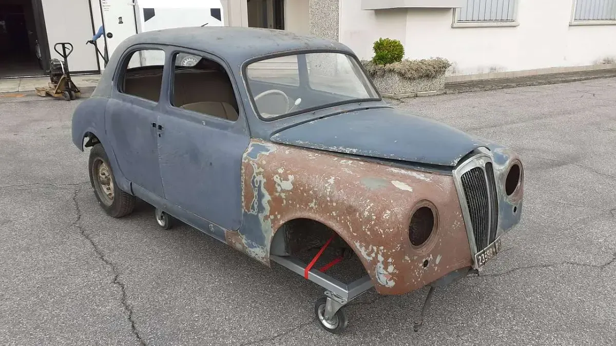Usata Lancia Appia 38 CV (27 kW) 1955 Blu/azzurro Berlina