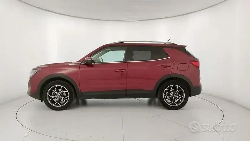 Usata SsangYong Korando 136 CV (100 kW) 2023 Rosso SUV