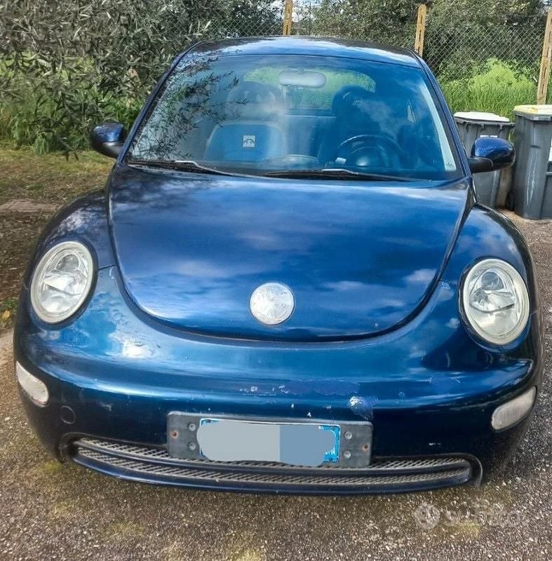 Usata VW New Beetle 2001 Blu Utilitaria