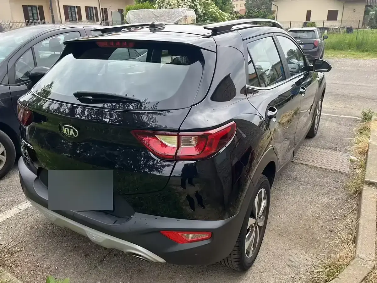 Occasion Kia Stonic 100 ch (73 kW) 2021 Noir SUV
