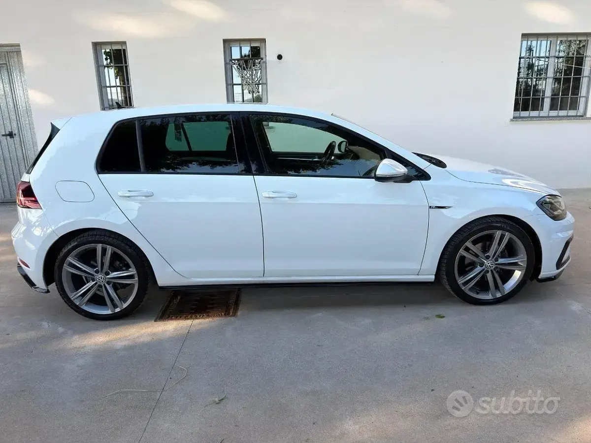 Usata VW Golf VII 150 CV (110 kW) 2019 Bianco Berlina