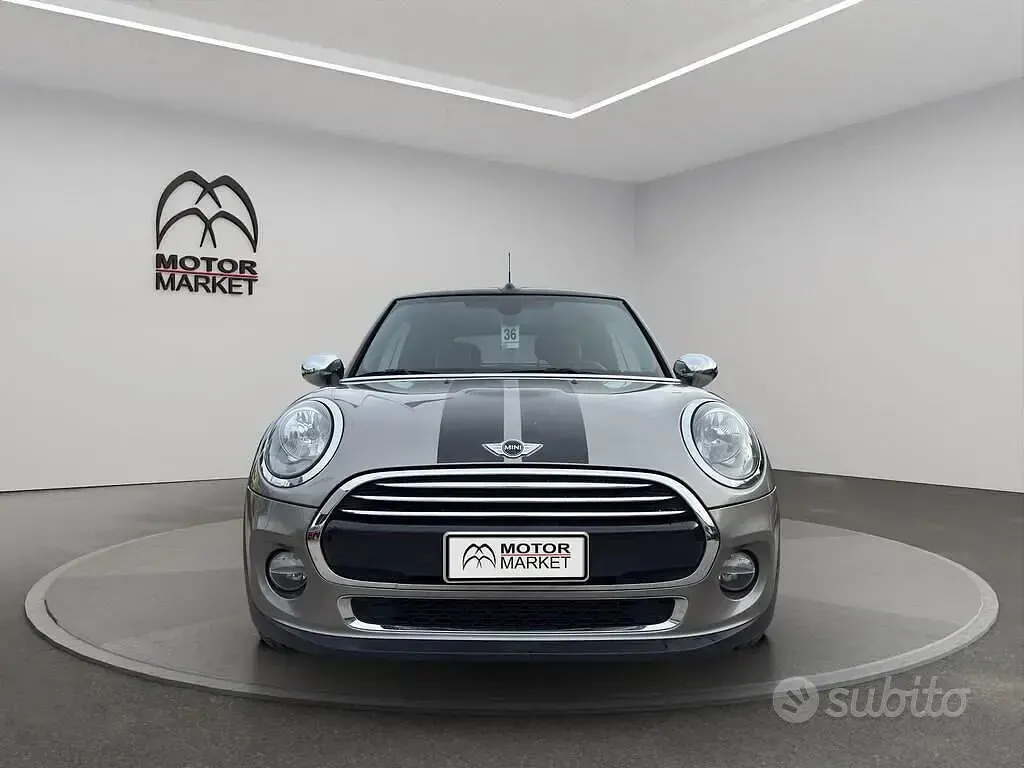 Usata Mini Cooper D Cabriolet 116 CV (85 kW) 2016 Grigio / gray Cabrio